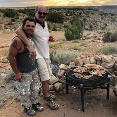 Luis and Jonatan Kaluza, a fellow Argentinian Paleo Nerd, barbecuing at the Gnatalie site